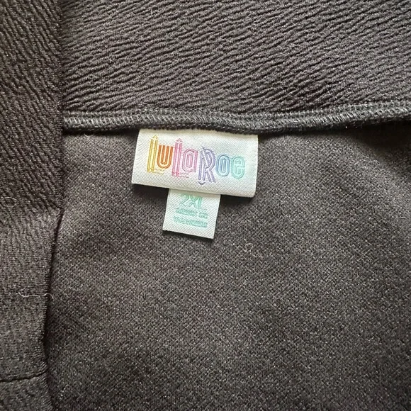 LuLaRoe Cassie Black Pencil Skirt - Picture 3 of 4